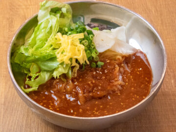 韓国うま辛冷麺